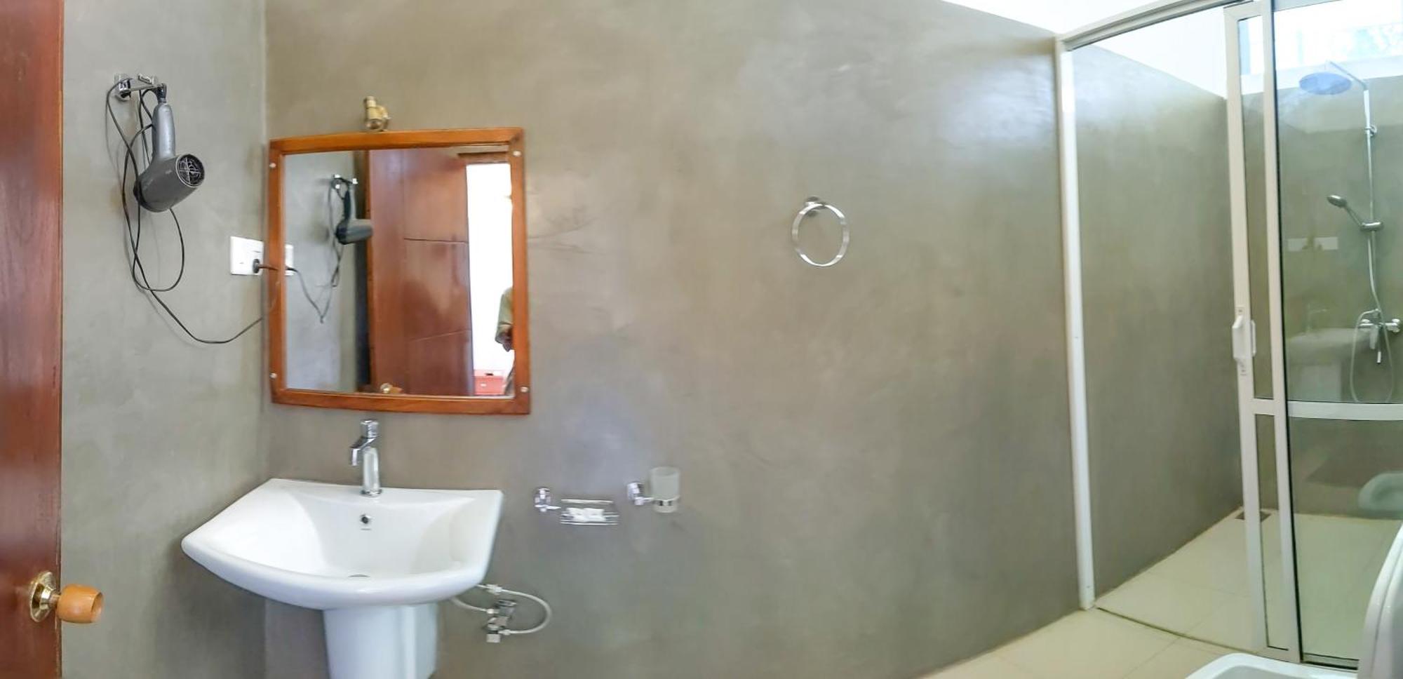 Yala Golden Wild Bed & Breakfast Tissamaharama Bagian luar foto